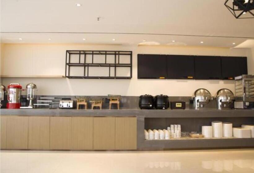 בית מלון כפרי City Comfort Inn Nanning Xiangsi Lake Gaoxin Avenue