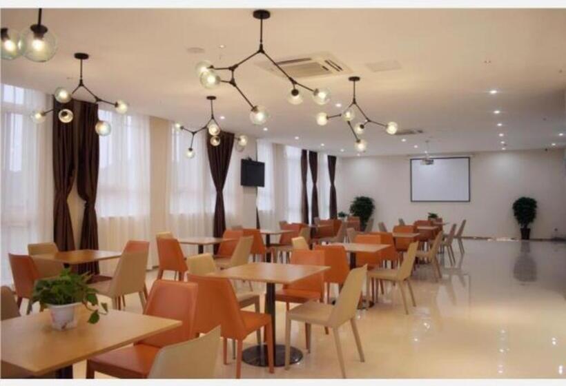 فندق City Comfort Inn Neijiang Zizhong Wuguan