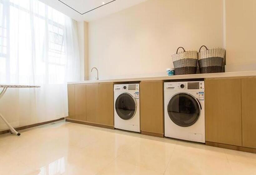 בית מלון כפרי City Comfort Inn Qinzhou Port District Central Square