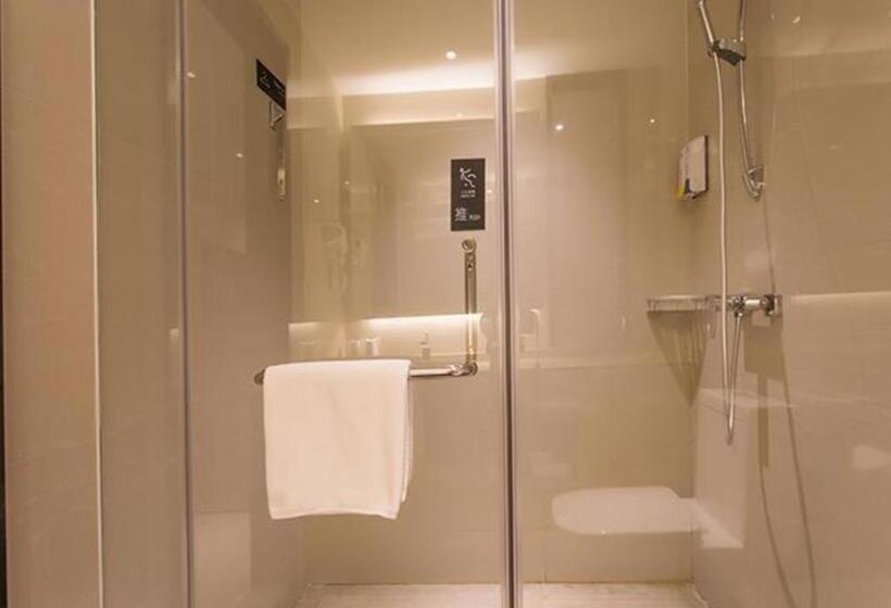 בית מלון כפרי City Comfort Inn Qinzhou Port District Central Square