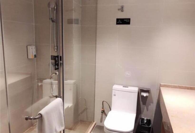 Отель City Comfort Inn Shaoyang Wugang