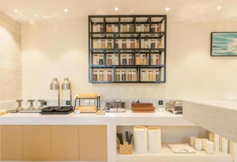 Отель City Comfort Inn Shijiazhuang High Speed Railway Station Dong Feng Road