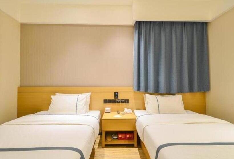 ホテル City Comfort Inn Suizhou Railway Station