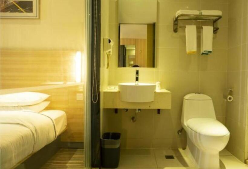 Отель City Comfort Inn Tianmen East Lake Wanda Plaza