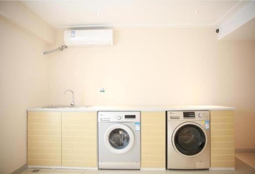 Hotel City Comfort Inn Wuhan Guanggu Minzhu Avenue No.1 Middle School Affiliated To Ccnu