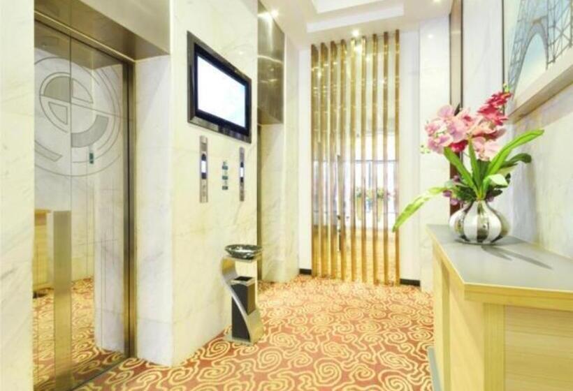 Hotel City Comfort Inn Wuhan Tianhe Airport Julong Avenue Metro Station