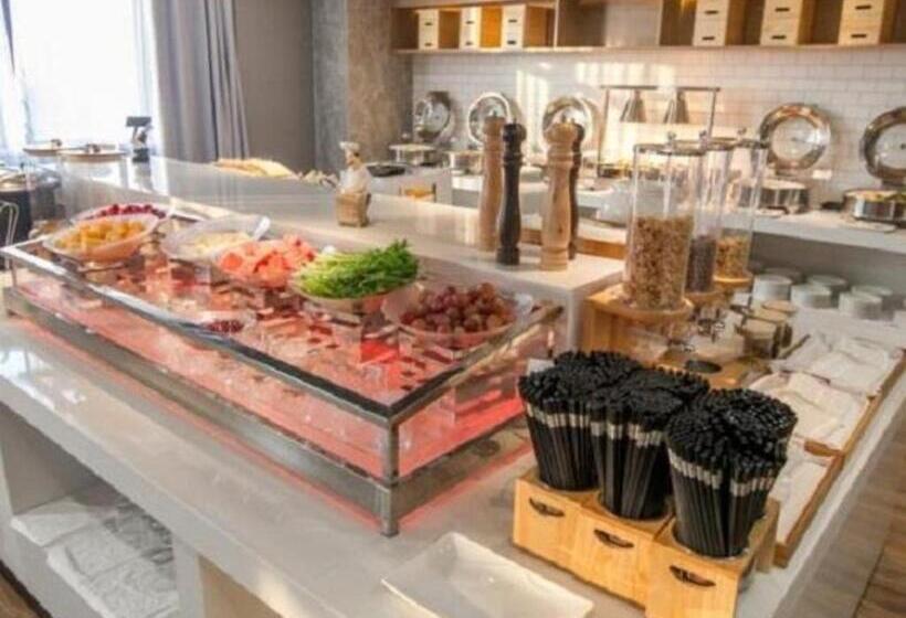 호텔 City Comfort Inn Wuhan Tianhe Airport Outlets