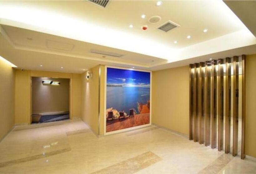 Otel City Comfort Inn Wuhan University Guangbutun Metro Station