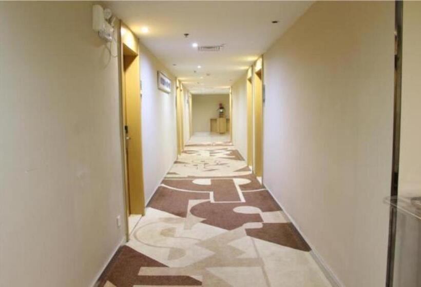 בית מלון כפרי City Comfort Inn Wuzhou South High Speed Railway Station