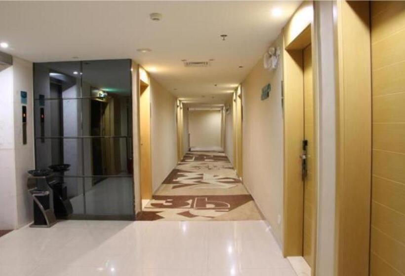 בית מלון כפרי City Comfort Inn Wuzhou South High Speed Railway Station