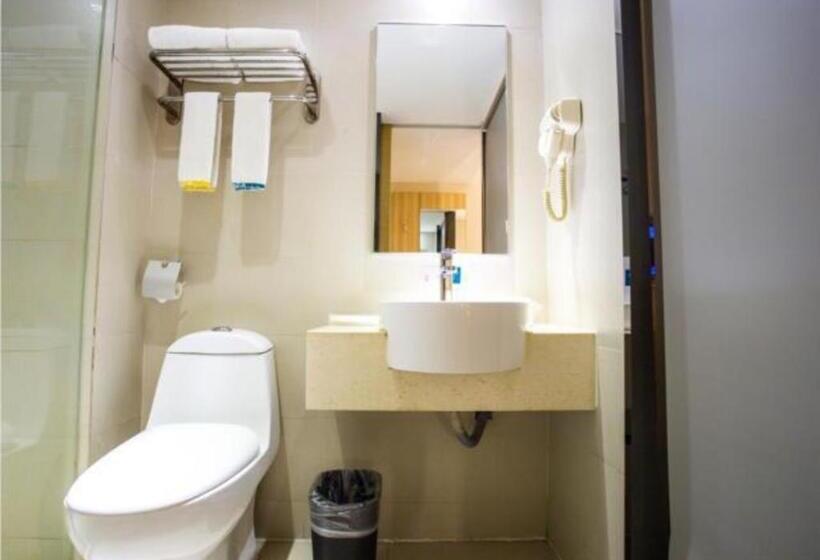 호텔 City Comfort Inn Xiangyang Shenzhen Industrial Park