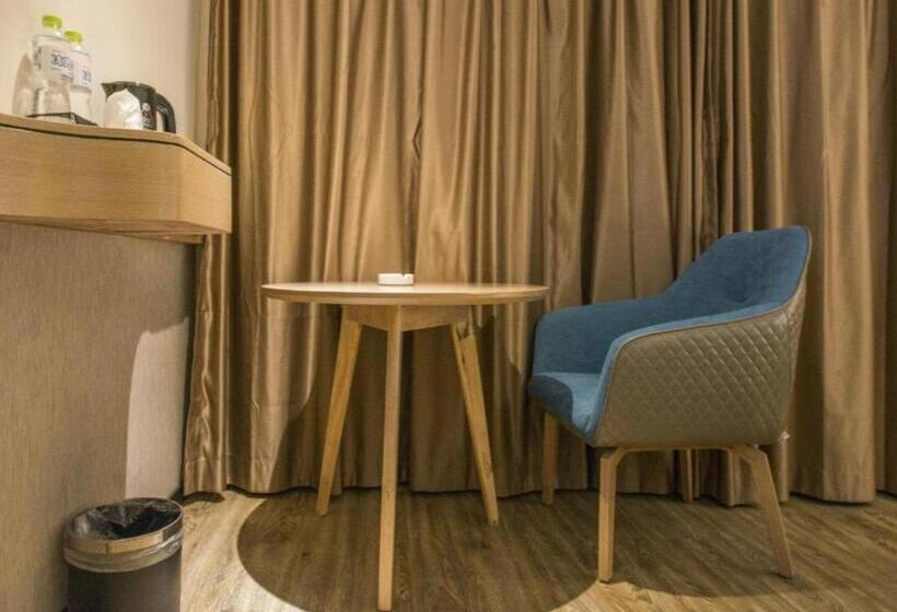 ホテル City Comfort Inn Xingye High Speed Railway Station