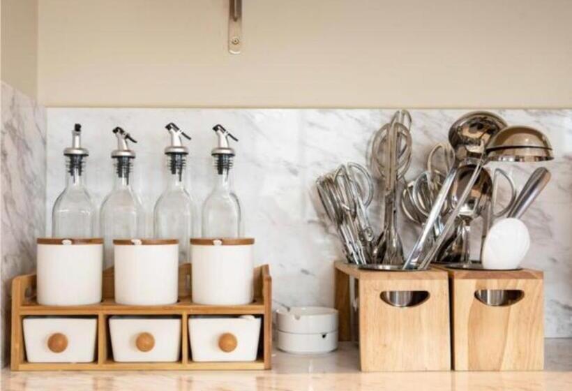 Отель City Comfort Inn Yangjiang Hailingdao Dajiaowan