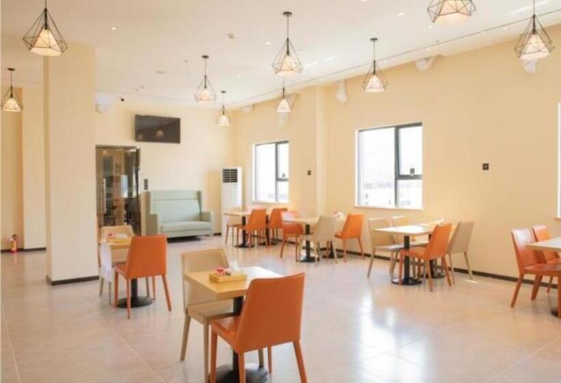 Отель City Comfort Inn Yangjiang Hailingdao Dajiaowan