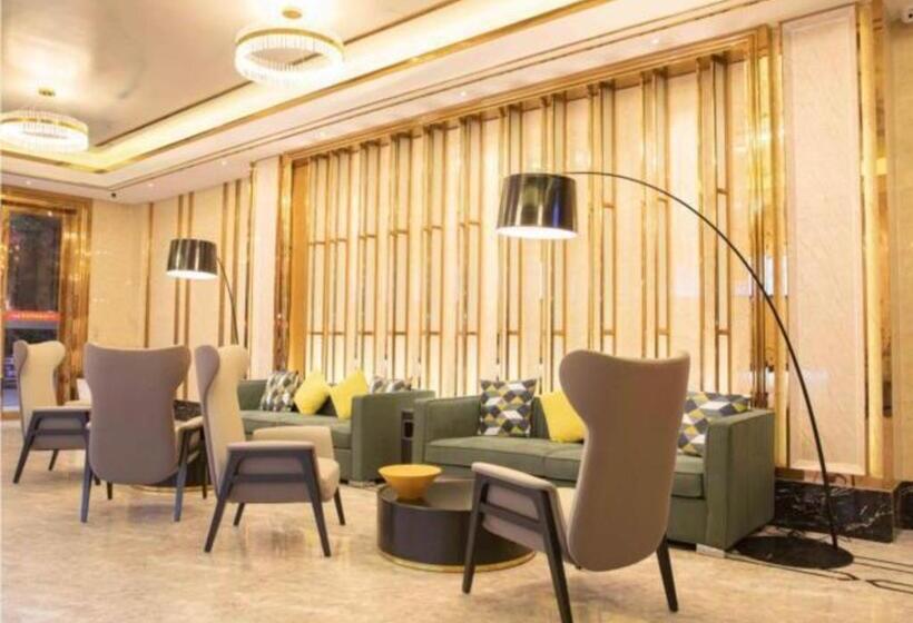 Отель City Comfort Inn Yangjiang Hailingdao Dajiaowan