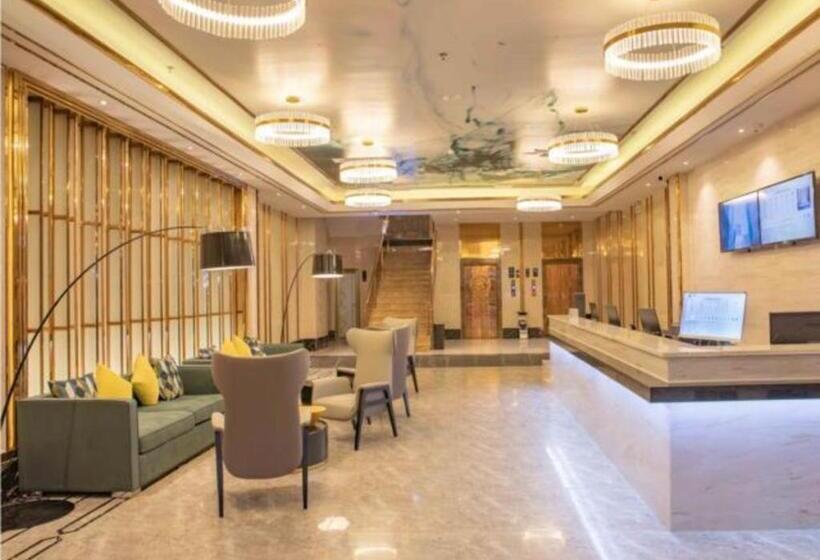 Отель City Comfort Inn Yangjiang Hailingdao Dajiaowan