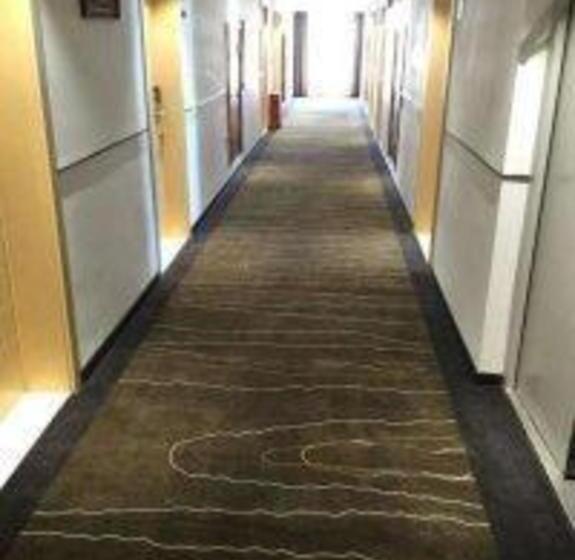 בית מלון כפרי City Comfort Inn Yi Ning Jichang Road Shanghaicheng