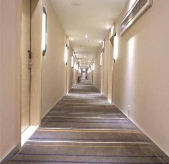 فندق City Comfort Inn Yibin Cuipingshan Park