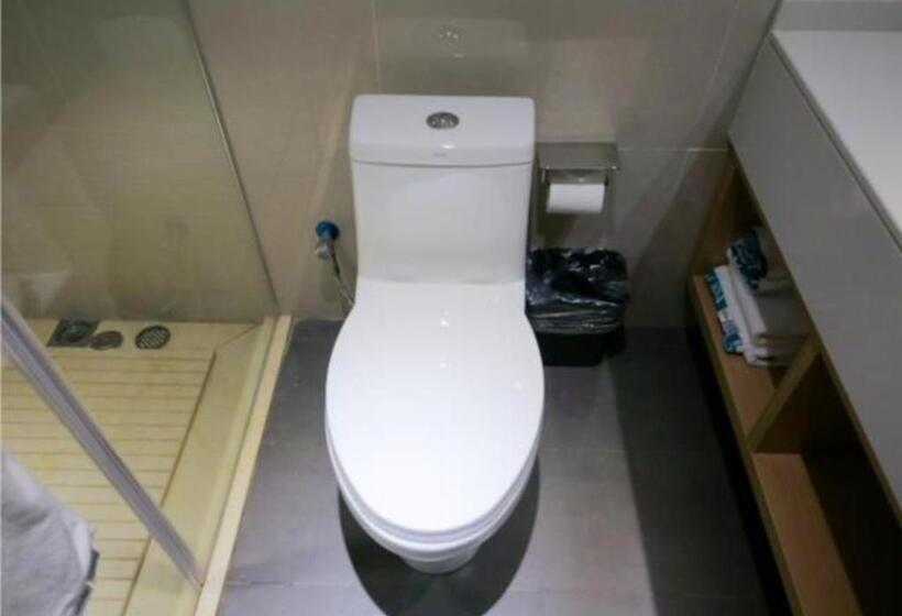 Отель City Comfort Inn Yichang Yiling Bus Station Wanda Plaza