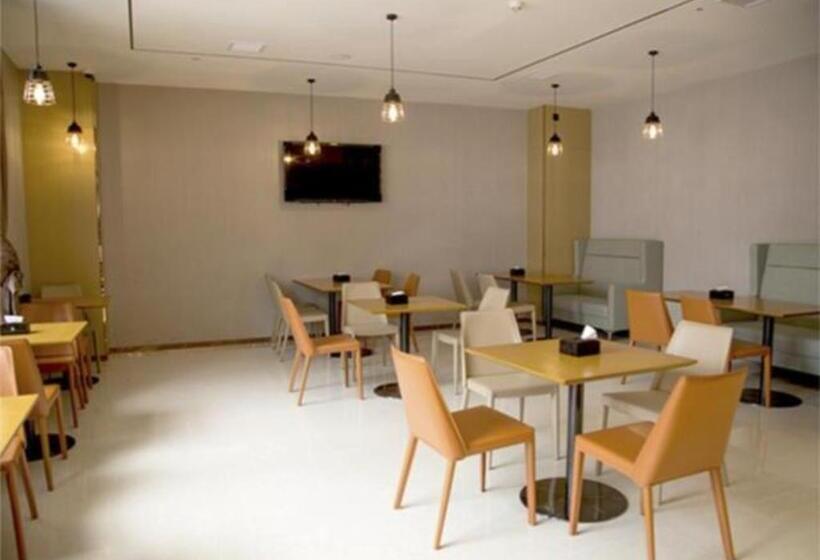 호텔 City Comfort Inn Yichang Yuan An Passenger Station