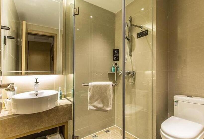 Отель City Comfort Inn Yulin Experimental Middle School Qingwan River