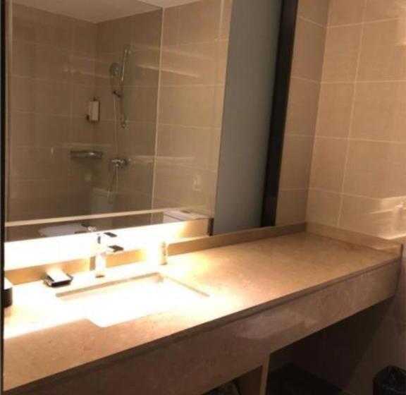 Отель City Comfort Inn Zhongshan Banfu