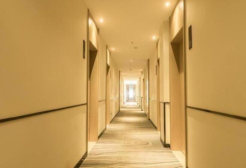 호텔 City Comfort Inn Zhongshan Tanzhou Jindouwan Passenger Terminal