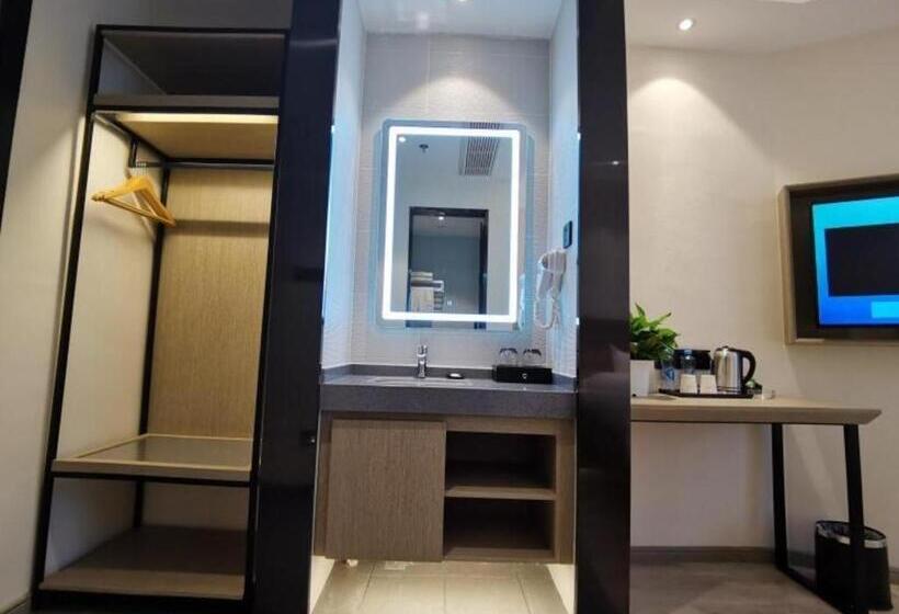 בית מלון כפרי Greentree Inn Express Fuzhou Linchuan District Gandong Auto City