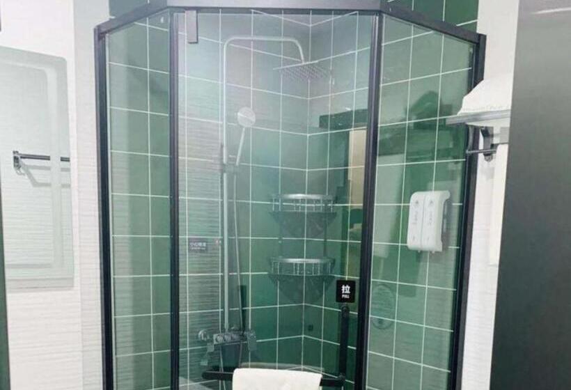 호텔 Greentree Inn Express Xuzhou Pizhou Tiefu Town Bus Station