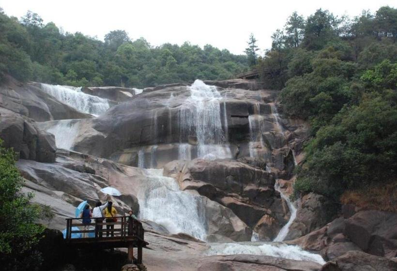 Отель Guangzhou Xiangjiang Health Valley