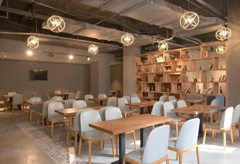 Отель James Joyce Coffetel Xiaogan Dawu County People S Hospital Fuxing Market