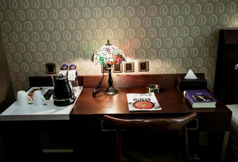 Отель James Joyce Coffetel·chengde Mountain Resort Toudao Pailou