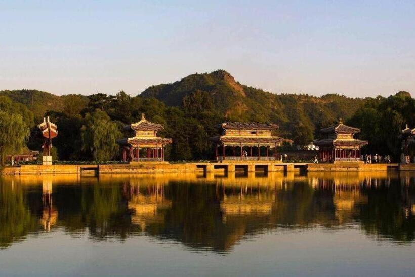 Отель James Joyce Coffetel·chengde Mountain Resort Toudao Pailou