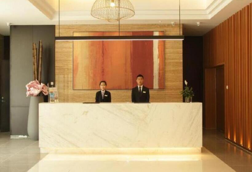 Hotel Jinjiang Inn Select Xixian New Distict Century Avenue