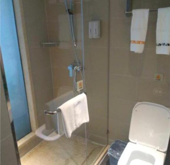 בית מלון כפרי Jtour Inn Ezhou Gedian Development Zone Square