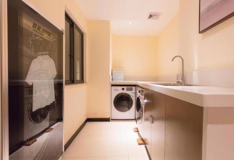 Otel Jtour Inn Guigang Life Port High Speed Railway Station