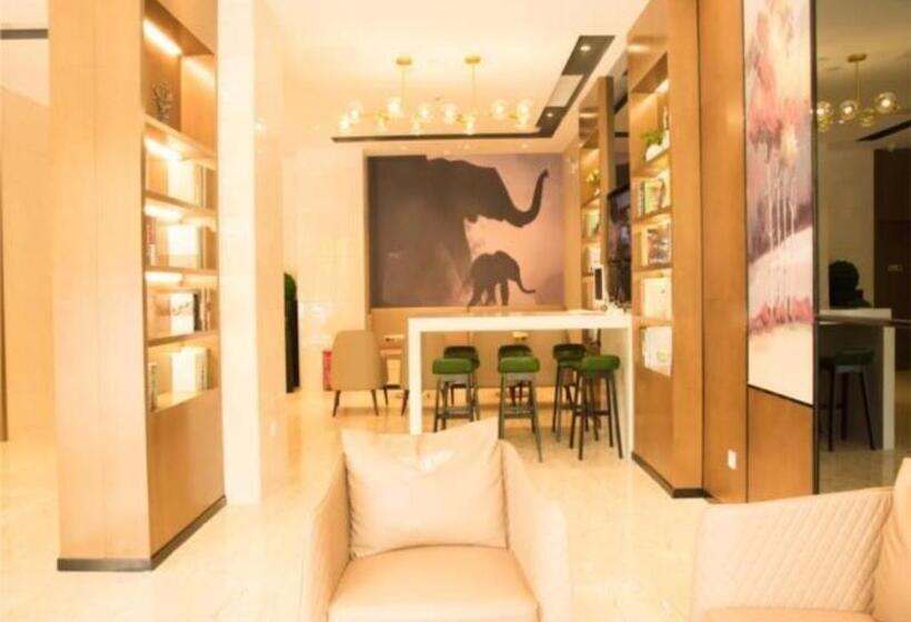 호텔 Jtour Inn Hechi Yizhou Municipal Central Plaza