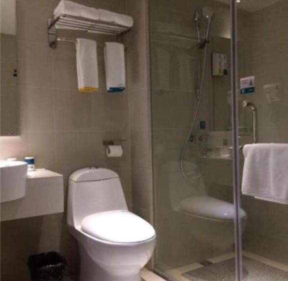 Отель Jtour Inn Huanggang Hongan Lieshi Lingyuan