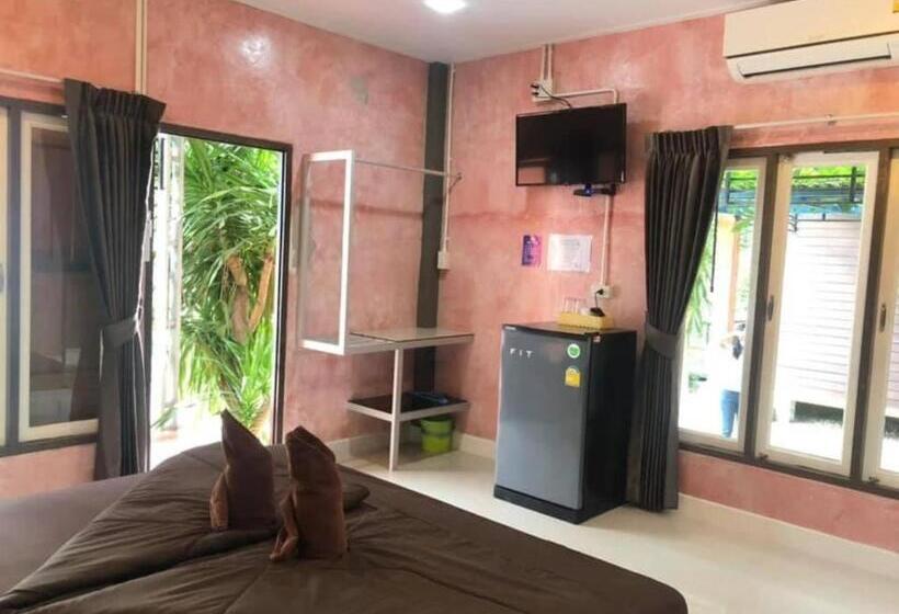 בית מלון כפרי Kidthuengpark