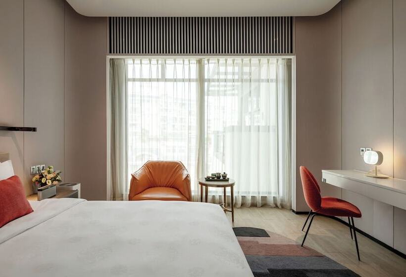 בית מלון כפרי Lujiang Mega