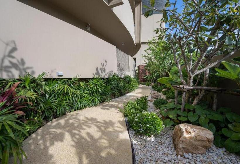 בית מלון כפרי Metadee Elite