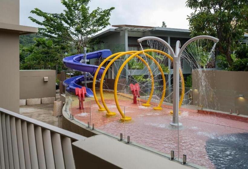 בית מלון כפרי Metadee Elite