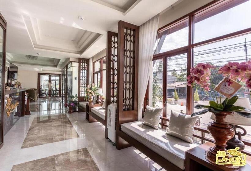 בית מלון כפרי The La Ngu Boutique