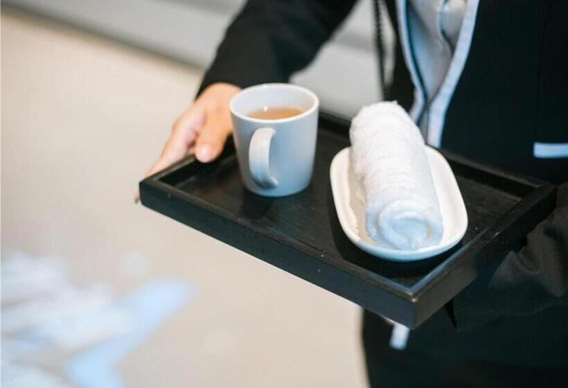 Hotel Xana Lite·west Luohe High Speed ​​railway Station