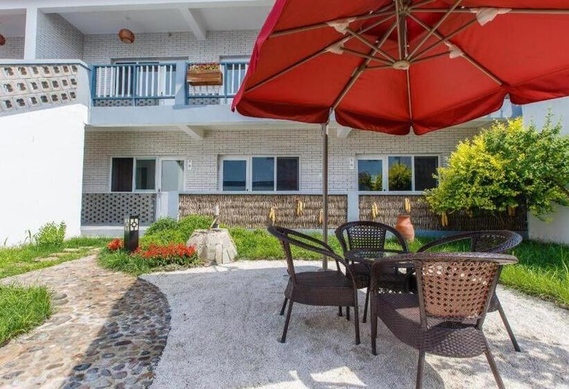 ホテル Yun Jing Baishi Villa