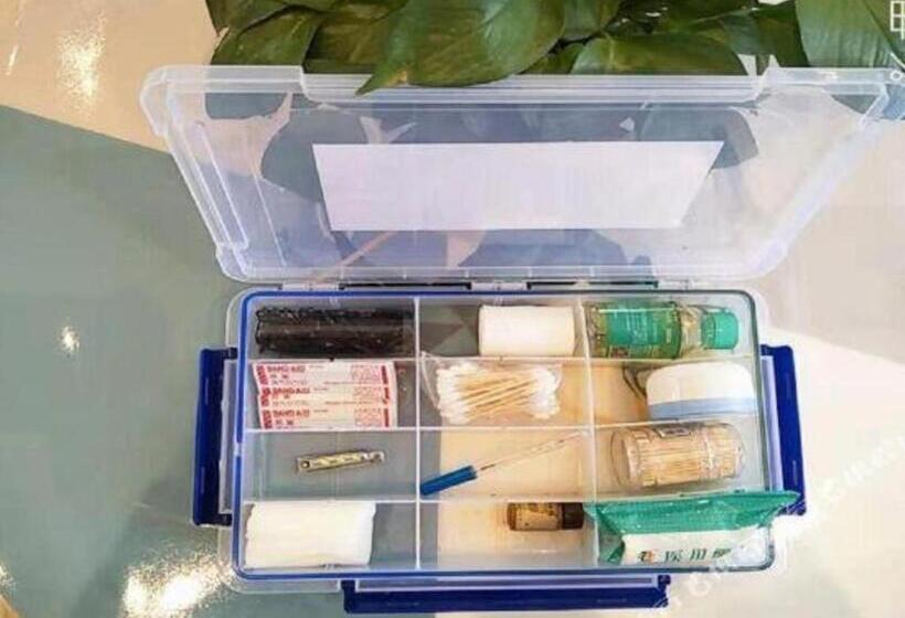 Iu Hotel·jiayuguan People S Shopping Mall