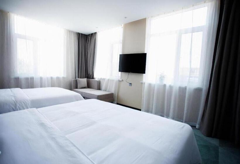 Iu Hotels· Xincheng Haibing University Store