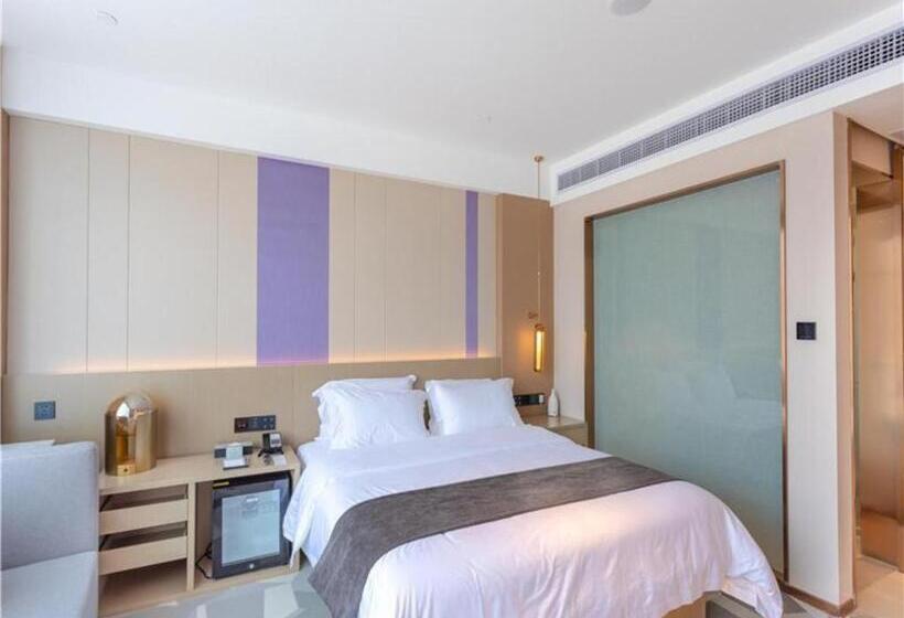 Lavande Hotel Huazhou Beijing Road