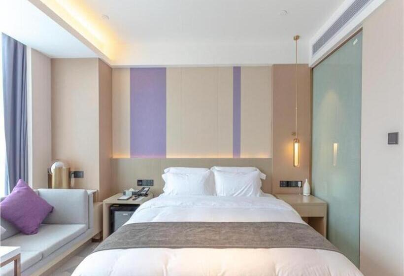 Lavande Hotel Huazhou Beijing Road