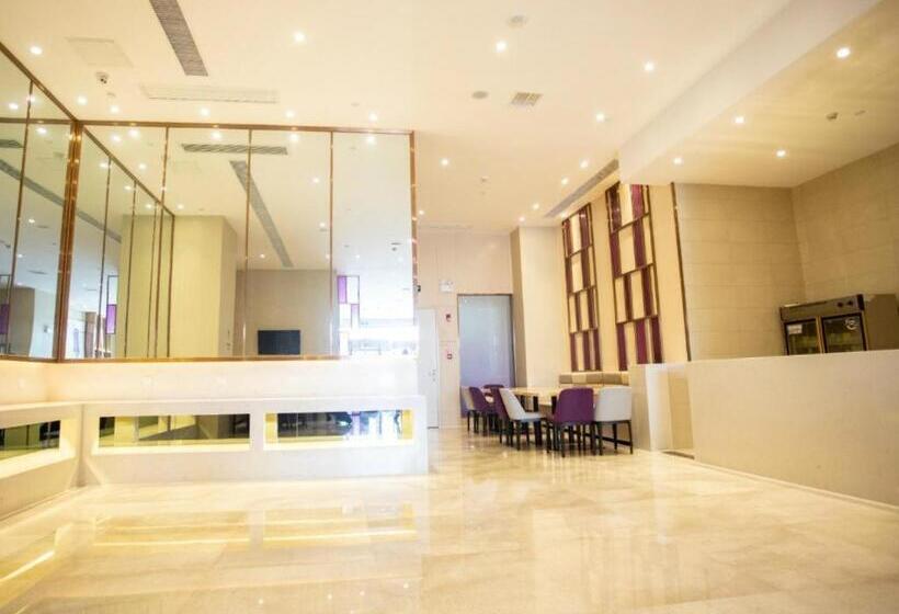 Lavande Hotels Wuhan Caidiao Changfu Business Center